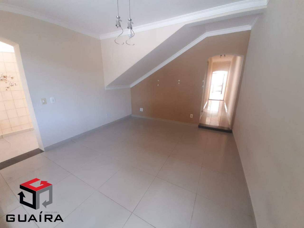 Casa à venda com 2 quartos, 139m² - Foto 2