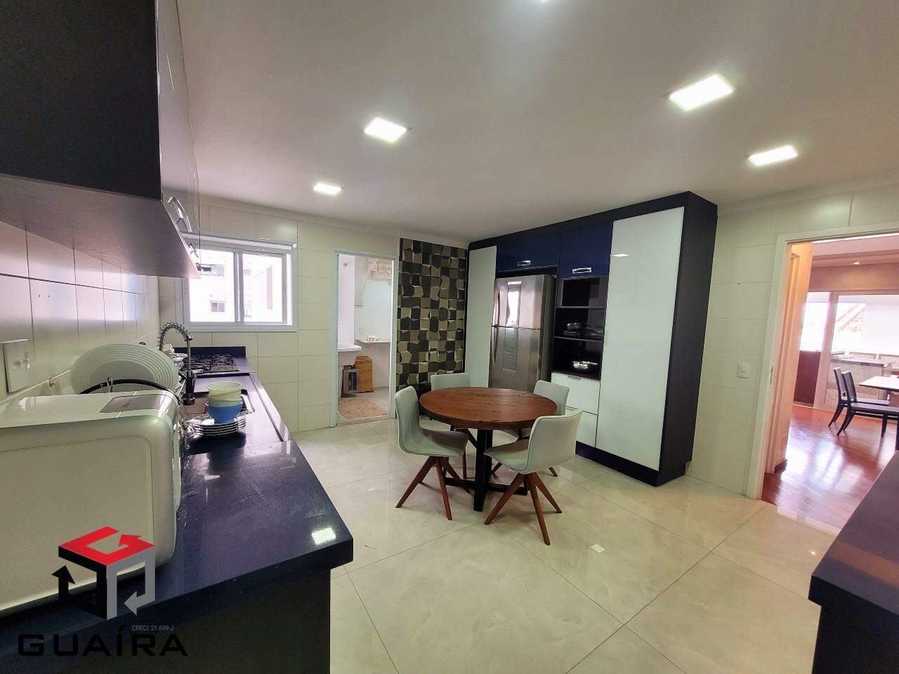 Apartamento para alugar com 3 quartos, 164m² - Foto 15