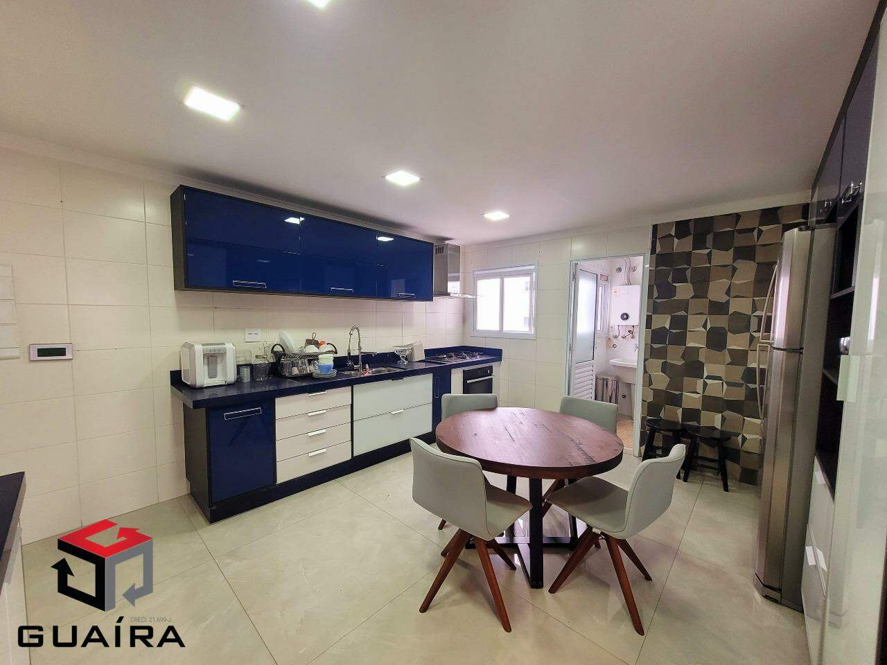 Apartamento para alugar com 3 quartos, 164m² - Foto 16