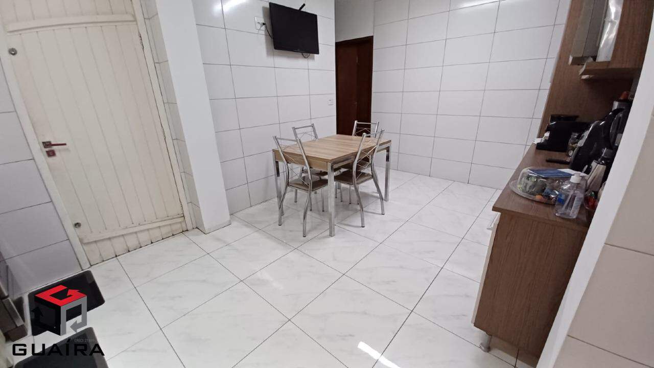 Casa à venda com 2 quartos, 145m² - Foto 8