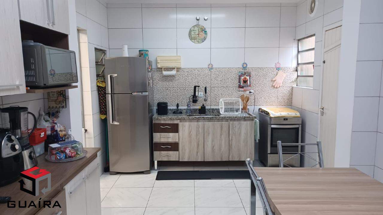 Casa à venda com 2 quartos, 145m² - Foto 5