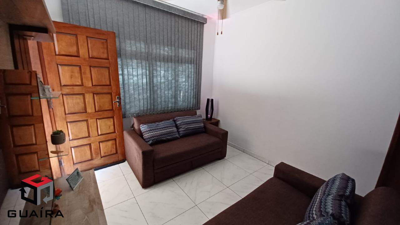 Casa à venda com 2 quartos, 145m² - Foto 2