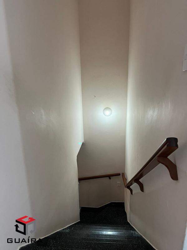 Casa à venda com 4 quartos, 250m² - Foto 14