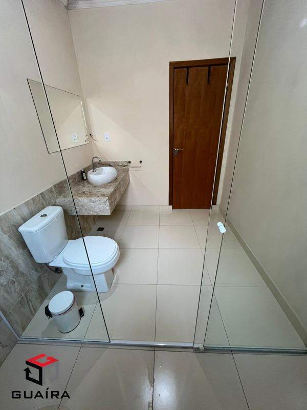 Casa à venda com 4 quartos, 250m² - Foto 23