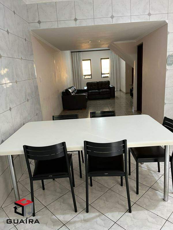 Casa à venda com 4 quartos, 250m² - Foto 9