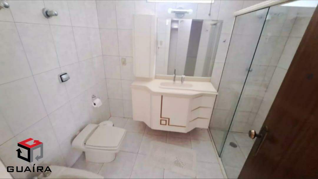 Apartamento para alugar com 3 quartos, 135m² - Foto 13