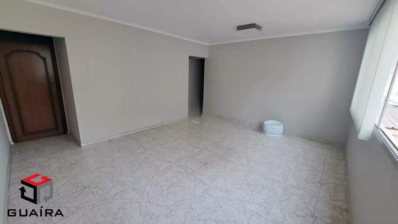 Apartamento para alugar com 3 quartos, 135m² - Foto 2