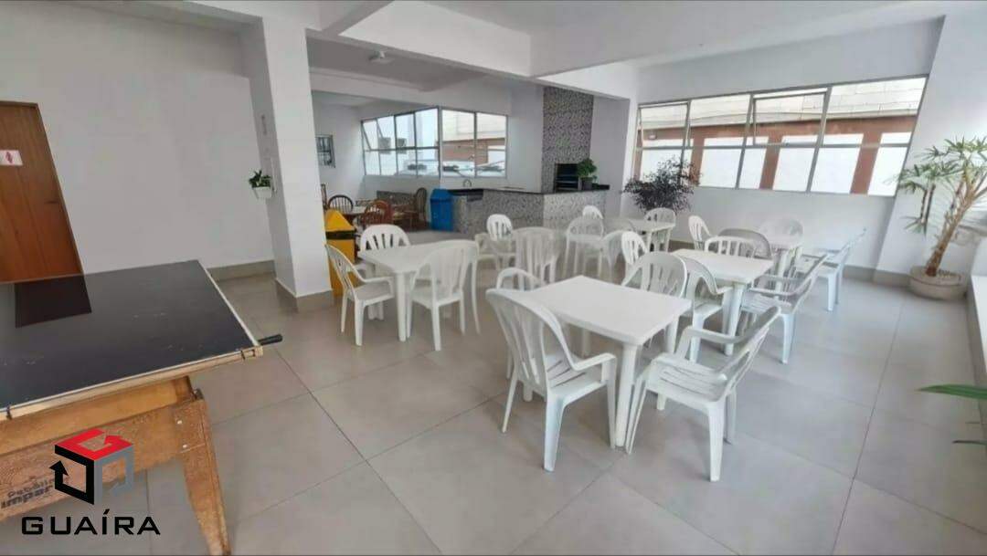 Apartamento para alugar com 3 quartos, 135m² - Foto 18