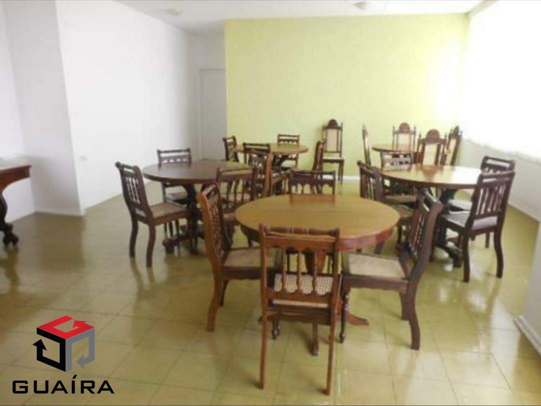 Apartamento para alugar com 3 quartos, 135m² - Foto 23