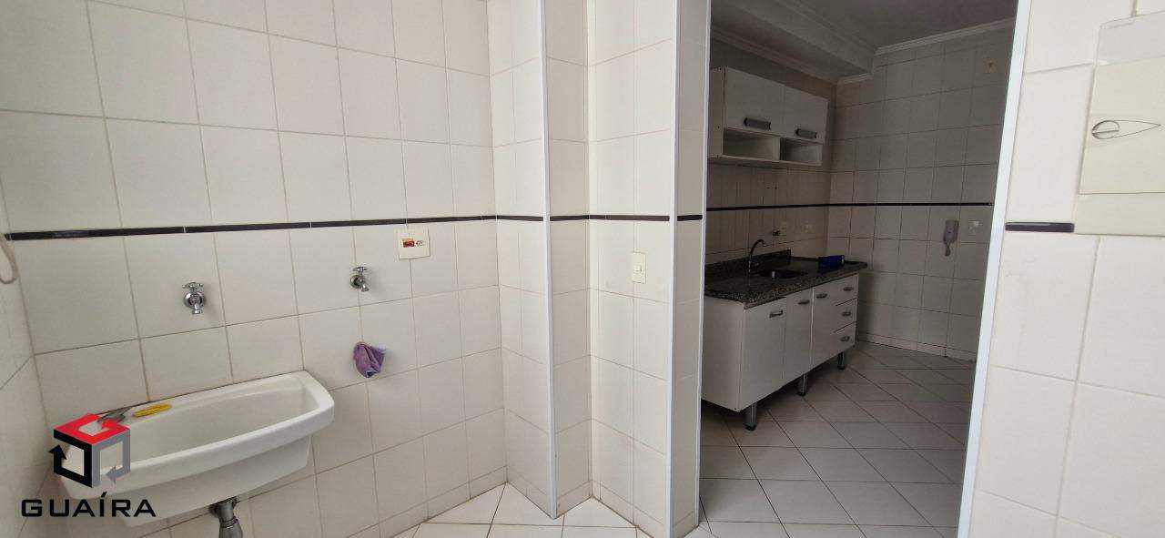 Apartamento para alugar com 3 quartos, 95m² - Foto 13