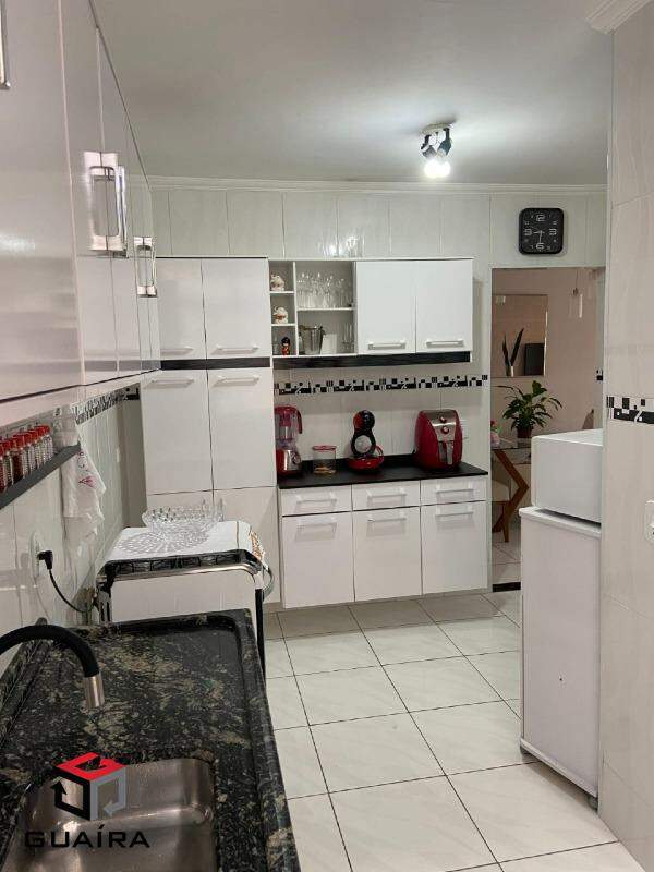 Apartamento à venda com 2 quartos, 69m² - Foto 4