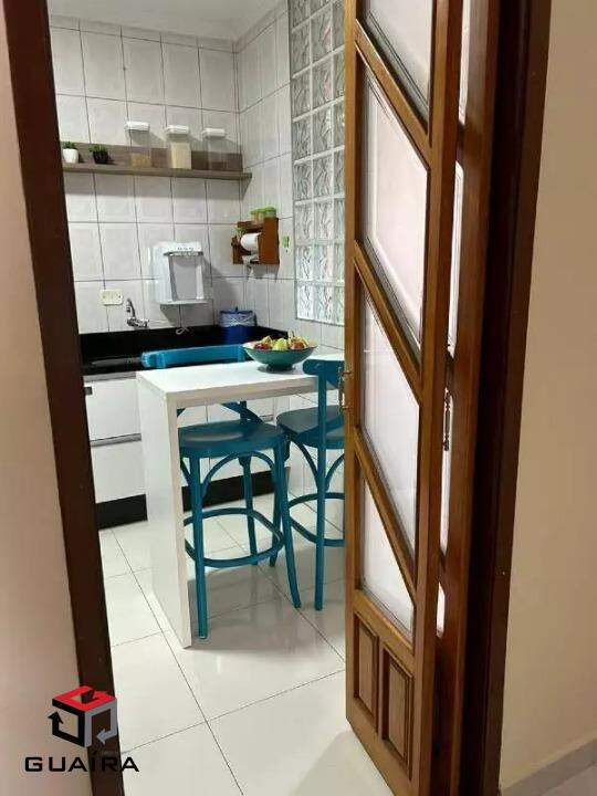 Apartamento à venda com 2 quartos, 60m² - Foto 6