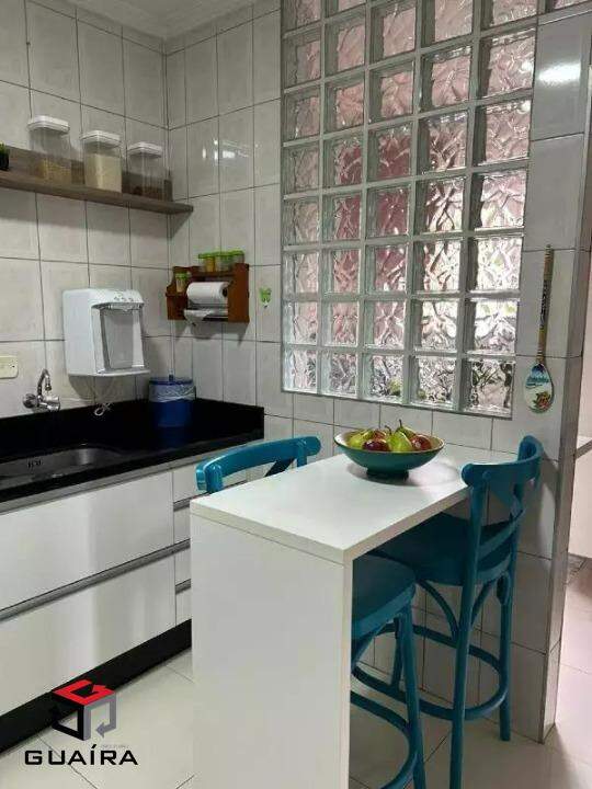 Apartamento à venda com 2 quartos, 60m² - Foto 7