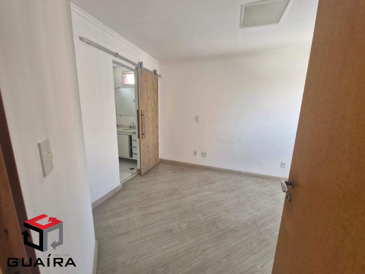 Apartamento para alugar com 2 quartos, 60m² - Foto 11