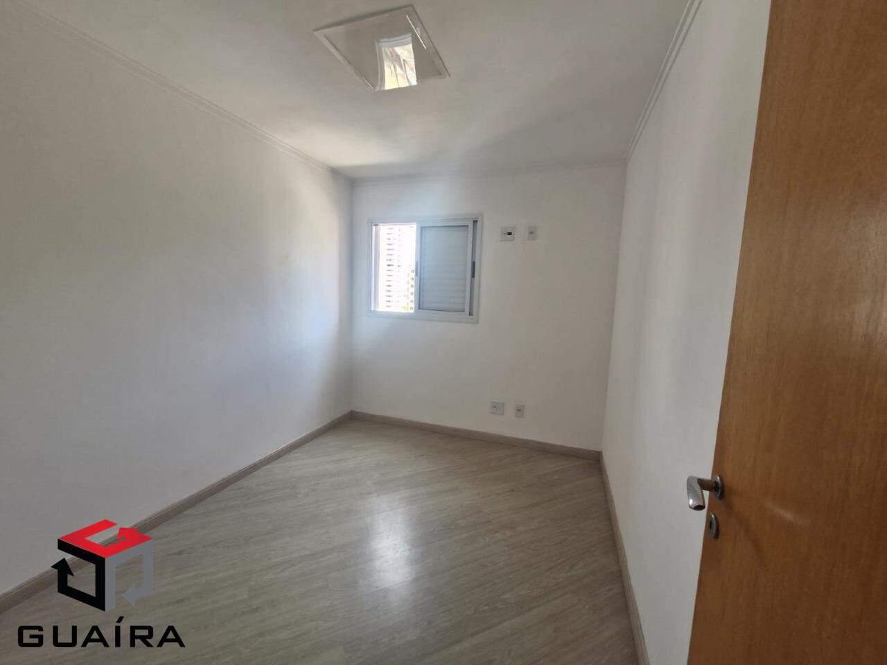 Apartamento para alugar com 2 quartos, 60m² - Foto 15