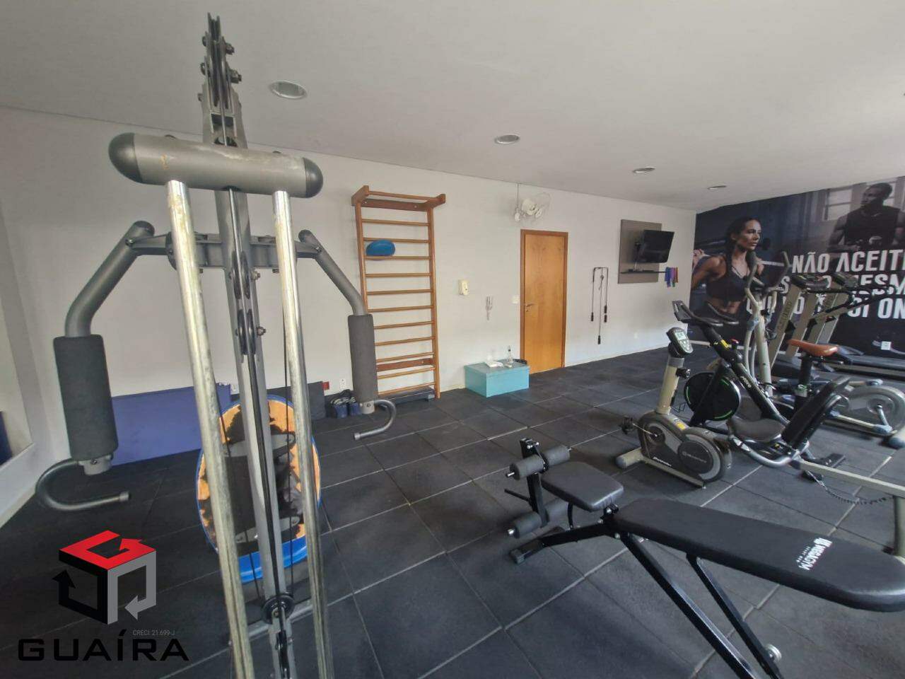 Apartamento para alugar com 2 quartos, 60m² - Foto 23