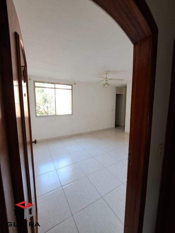 Apartamento à venda com 2 quartos, 52m² - Foto 2