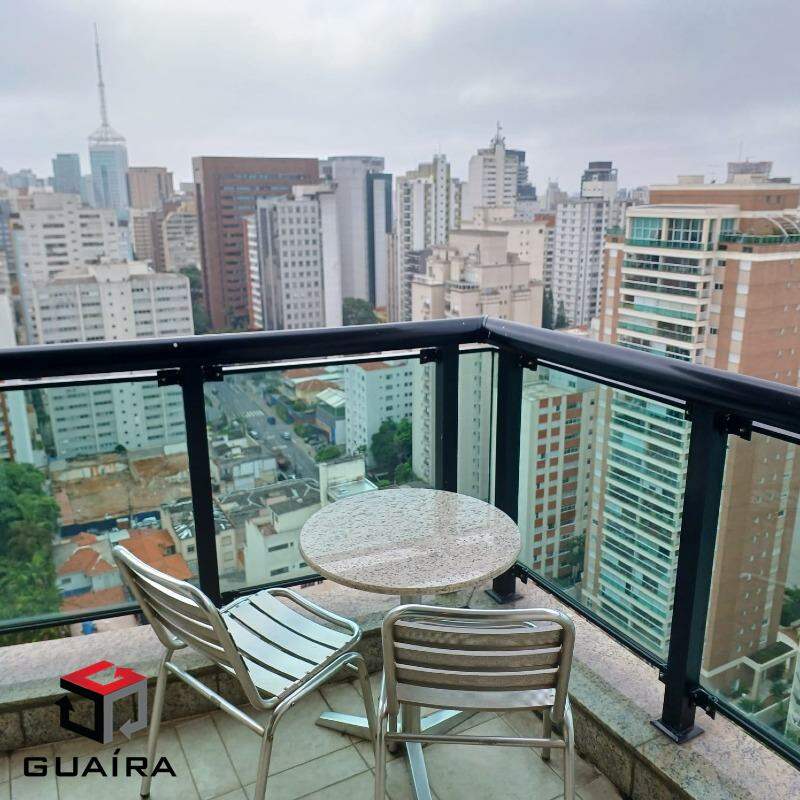 Apartamento para alugar com 2 quartos, 63m² - Foto 12