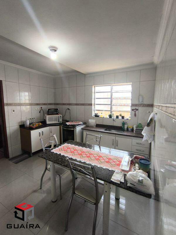 Casa à venda com 2 quartos, 164m² - Foto 5