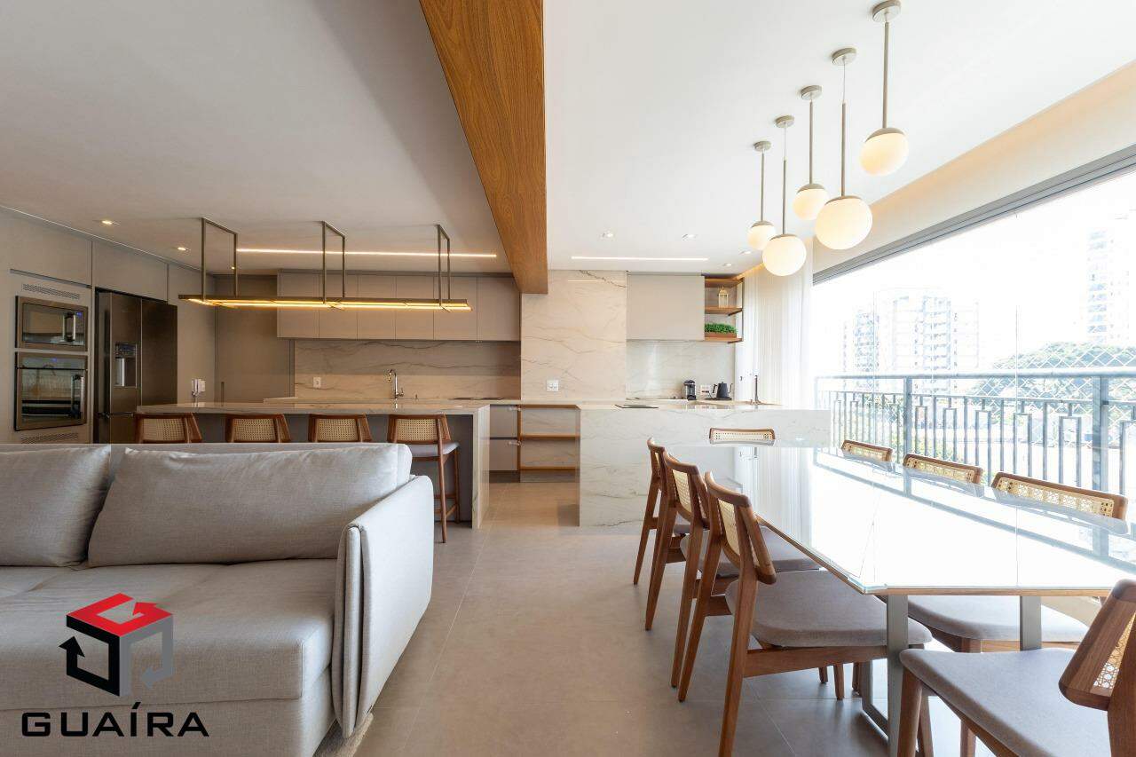 Apartamento à venda com 3 quartos, 153m² - Foto 1