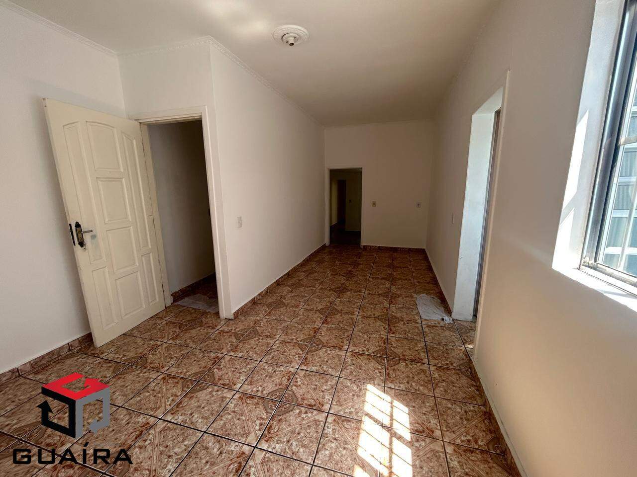 Sobrado à venda com 2 quartos, 155m² - Foto 2