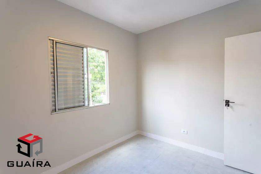 Apartamento para alugar com 2 quartos, 65m² - Foto 13
