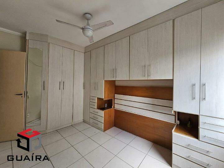 Apartamento à venda com 2 quartos, 56m² - Foto 11