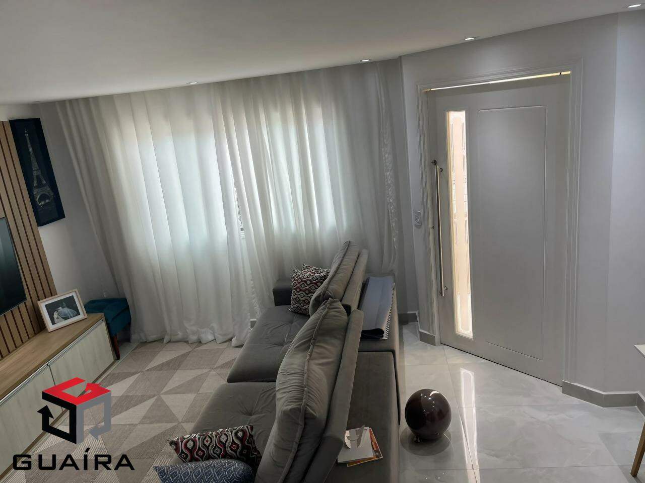 Casa à venda com 3 quartos, 272m² - Foto 2