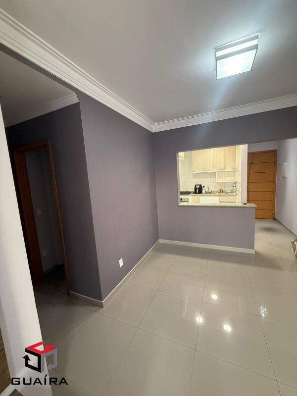 Apartamento à venda com 2 quartos, 69m² - Foto 3