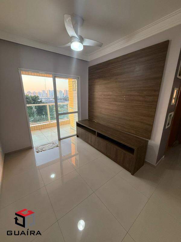 Apartamento à venda com 2 quartos, 69m² - Foto 1