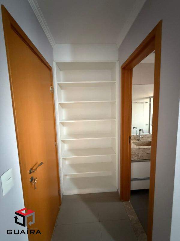 Apartamento à venda com 2 quartos, 69m² - Foto 21