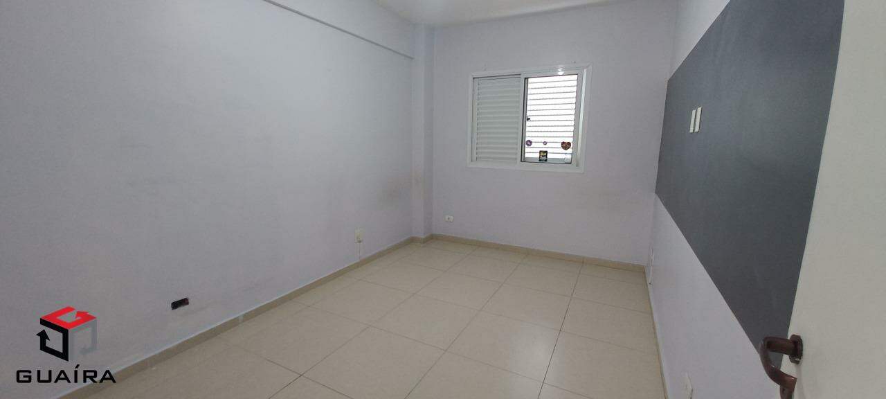 Apartamento para alugar com 3 quartos, 86m² - Foto 11