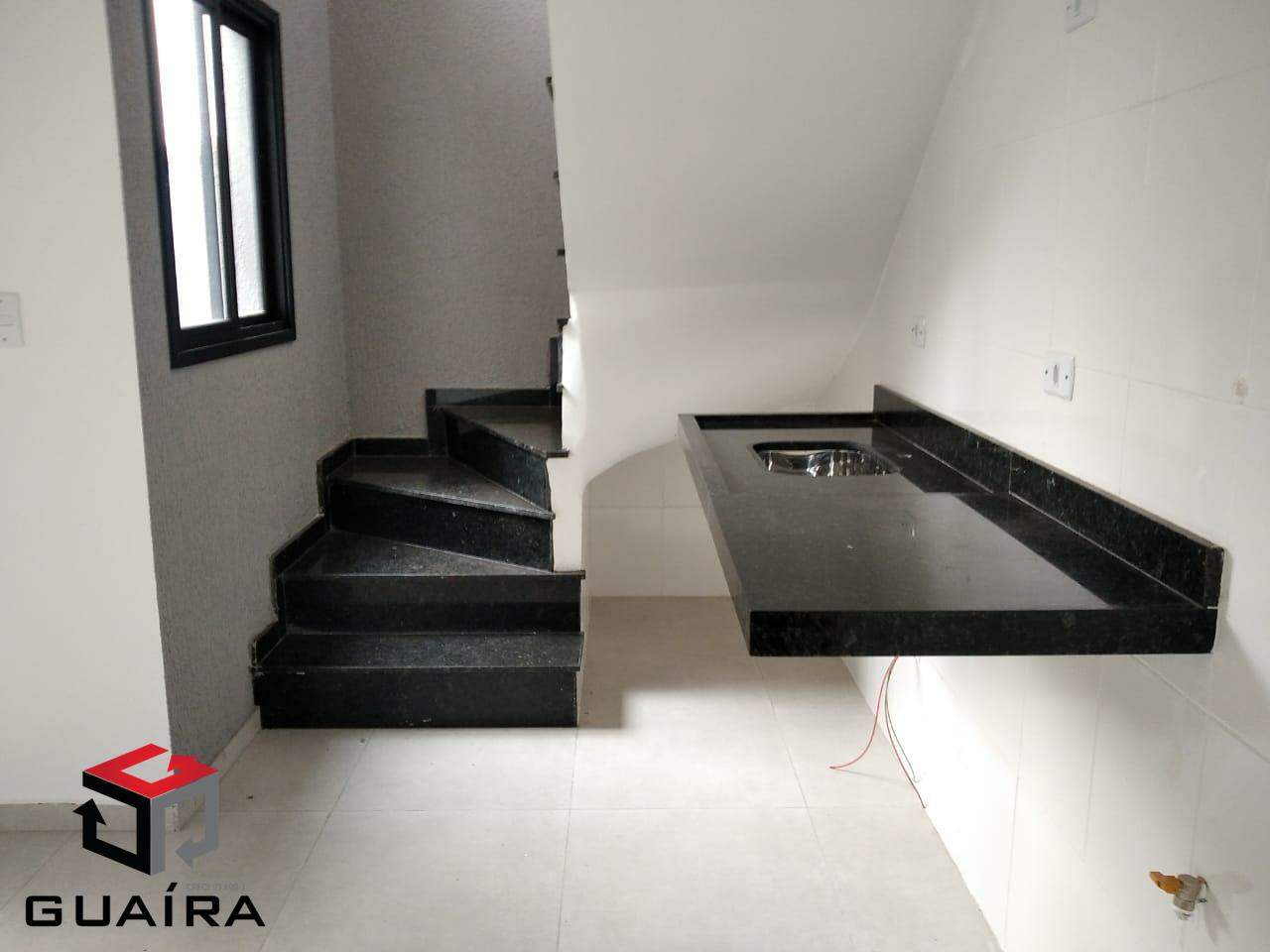 Cobertura à venda com 2 quartos, 103m² - Foto 3