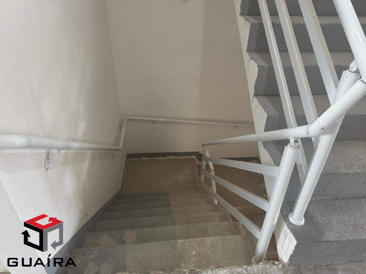 Apartamento à venda com 2 quartos, 92m² - Foto 4
