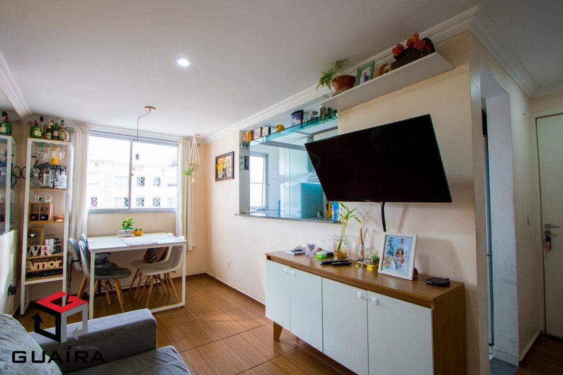 Apartamento à venda com 2 quartos, 46m² - Foto 1