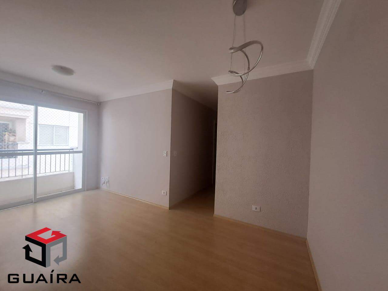 Apartamento para alugar com 2 quartos, 64m² - Foto 2