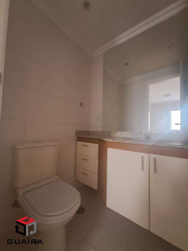 Apartamento para alugar com 2 quartos, 64m² - Foto 13
