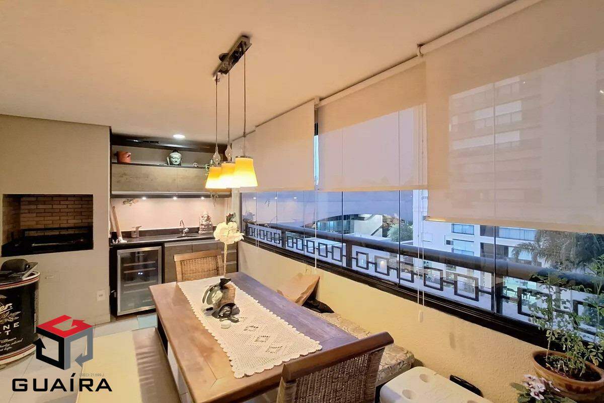 Apartamento à venda com 3 quartos, 167m² - Foto 1