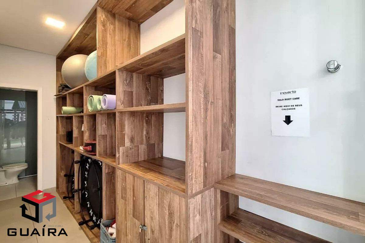 Apartamento à venda com 3 quartos, 167m² - Foto 11