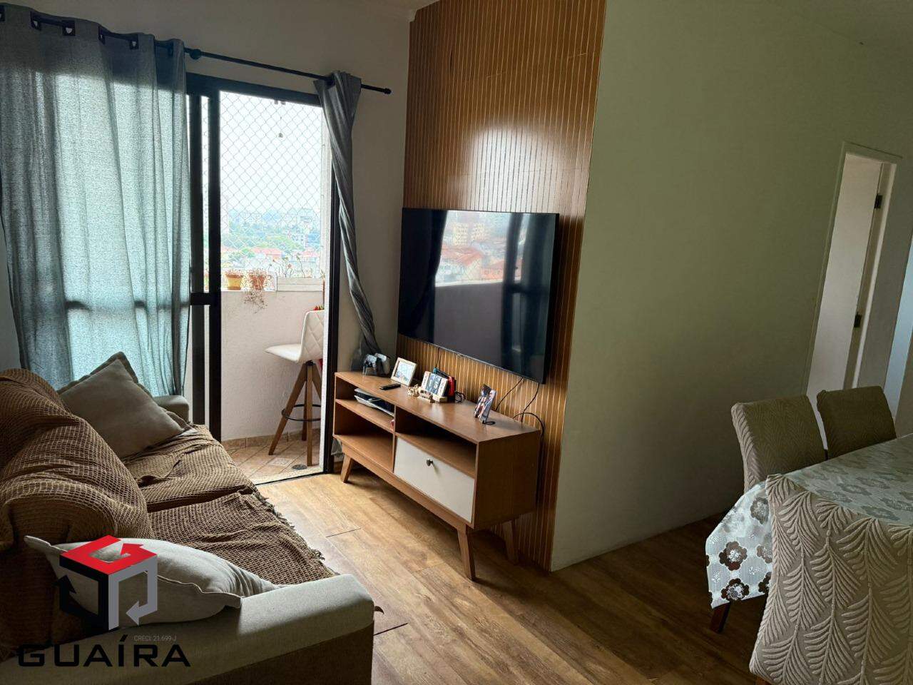 Apartamento à venda com 3 quartos, 67m² - Foto 2