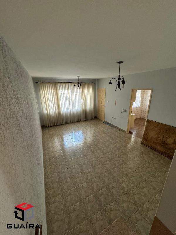 Sobrado para alugar com 3 quartos, 127m² - Foto 1