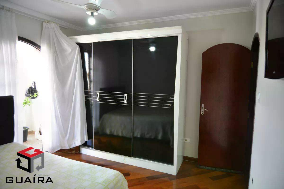 Sobrado à venda com 4 quartos, 390m² - Foto 34