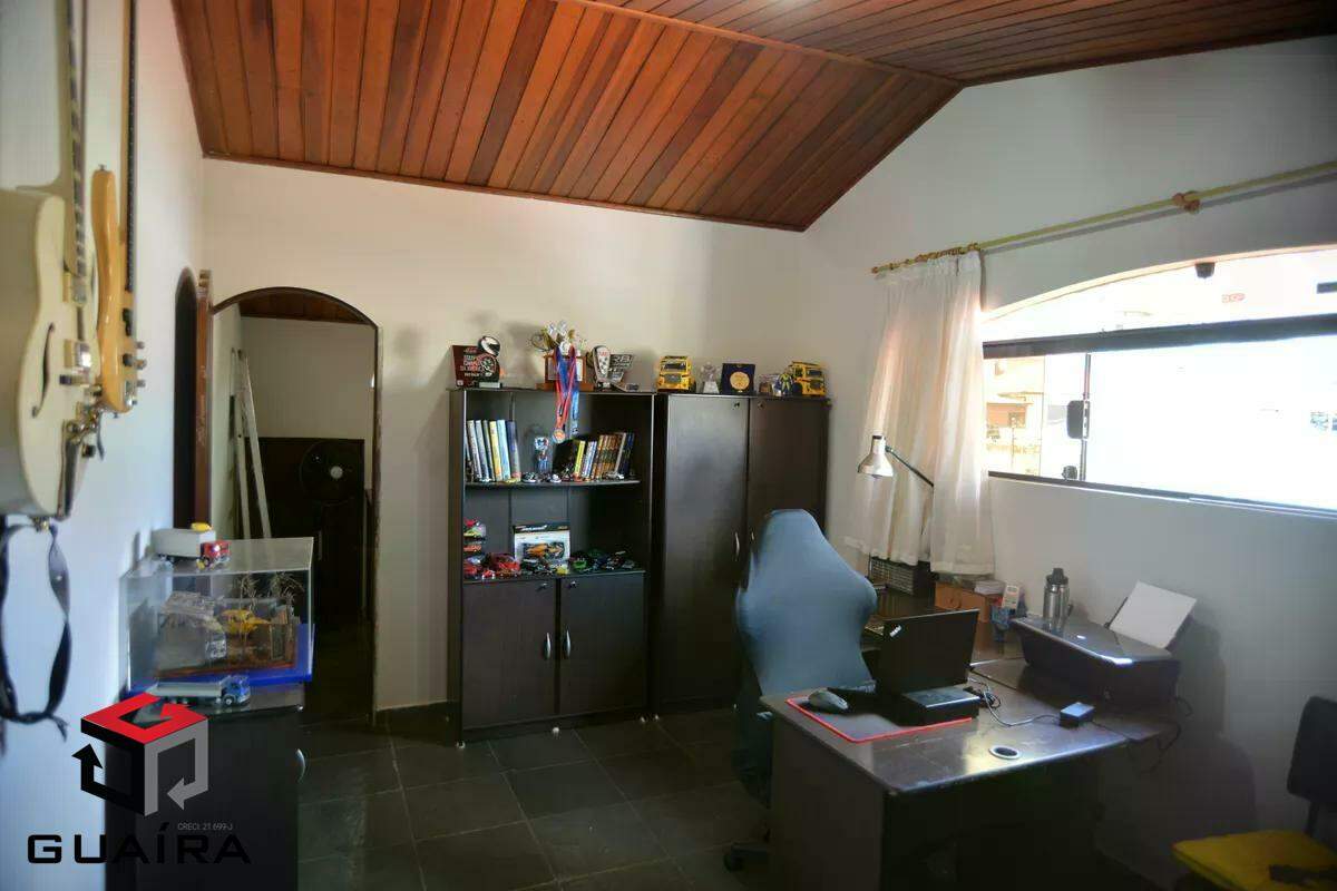 Sobrado à venda com 4 quartos, 390m² - Foto 22