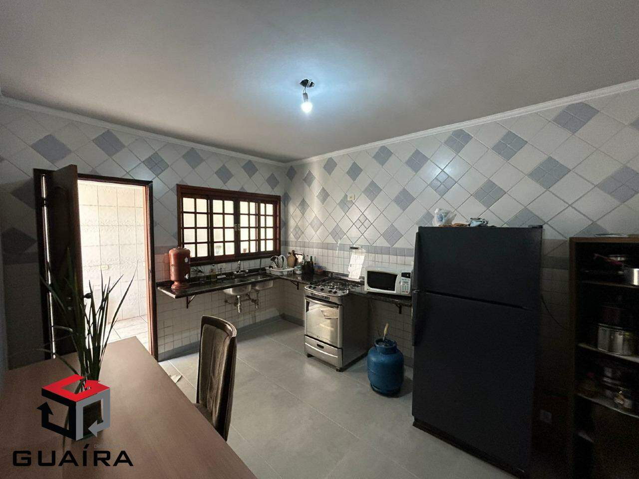 Sobrado à venda com 3 quartos, 206m² - Foto 3