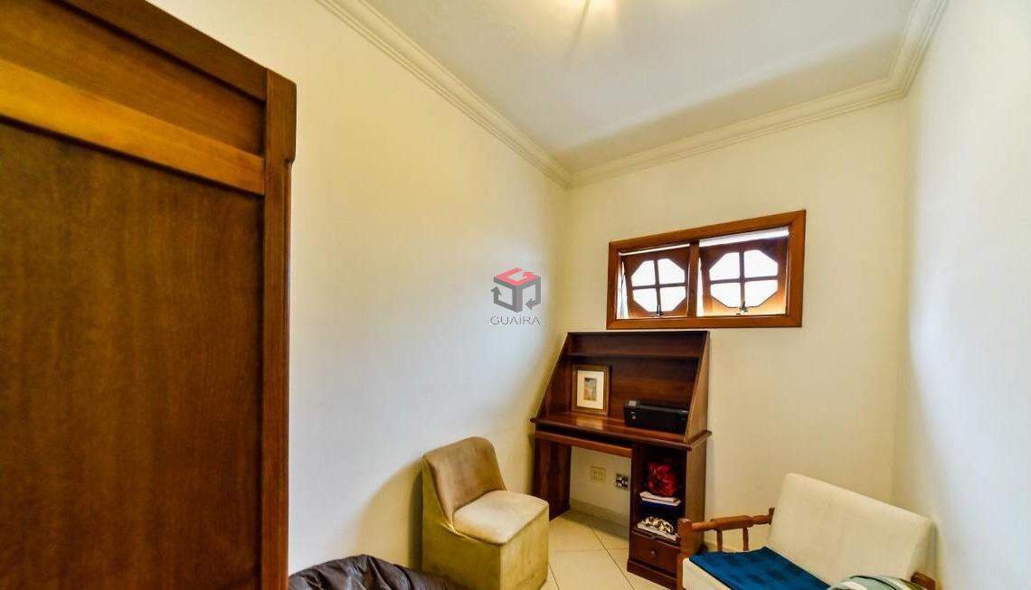 Casa à venda com 4 quartos, 330m² - Foto 13