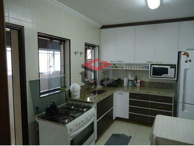 Apartamento à venda com 3 quartos, 130m² - Foto 13