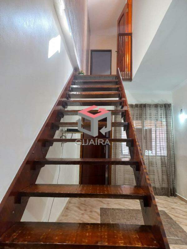 Sobrado à venda com 3 quartos, 247m² - Foto 19