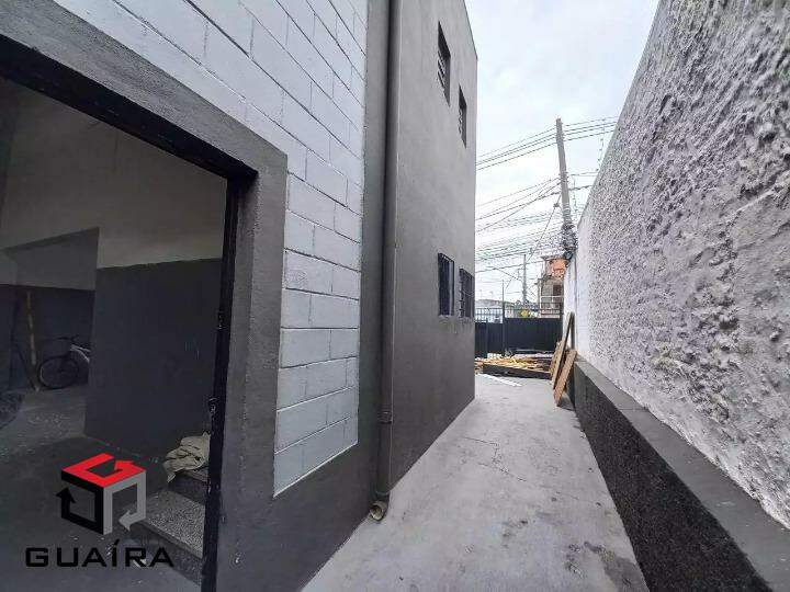 Depósito-Galpão-Armazém para alugar, 212m² - Foto 2