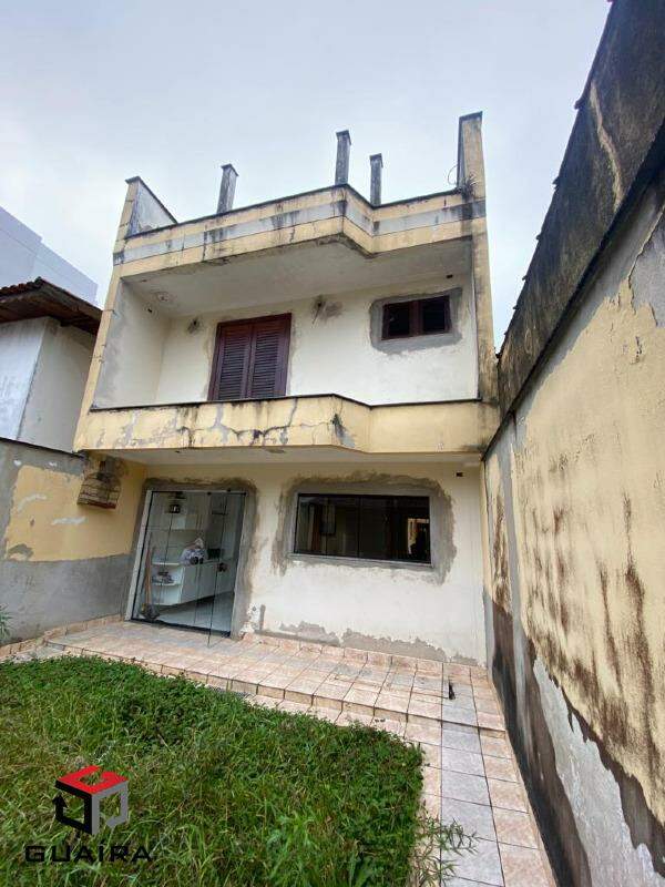 Sobrado à venda com 3 quartos, 400m² - Foto 1