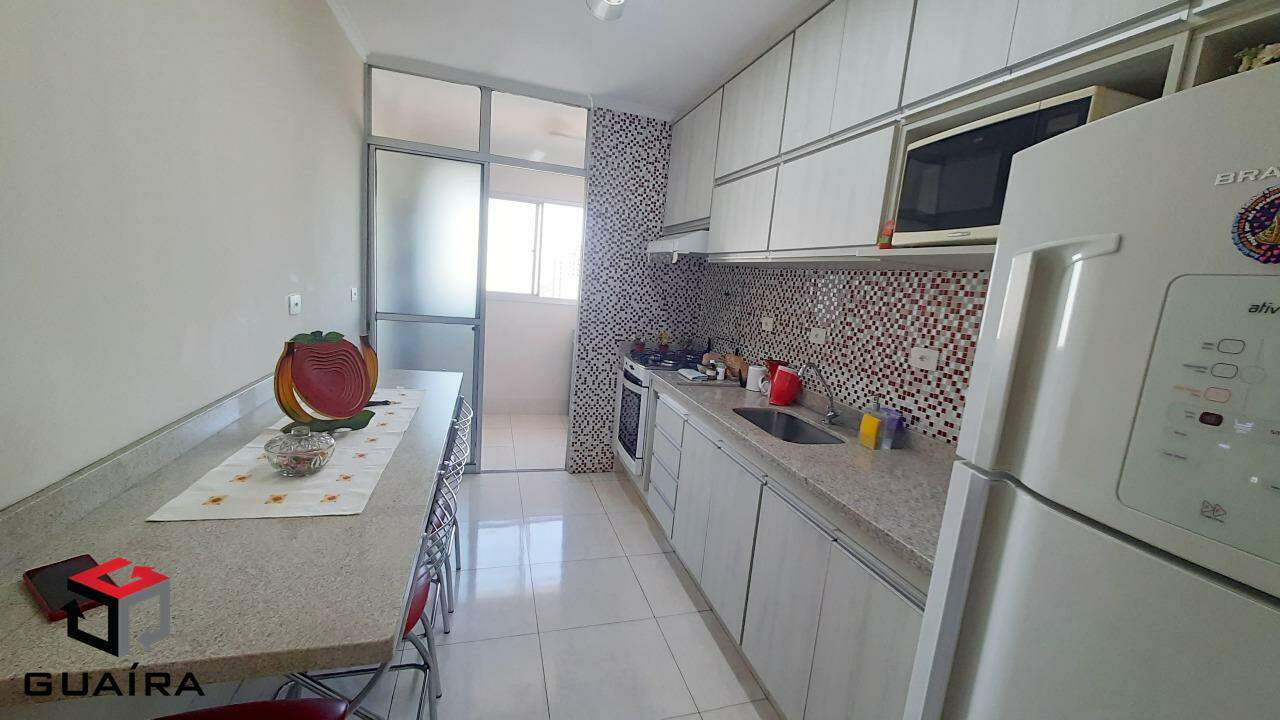 Apartamento à venda com 2 quartos, 61m² - Foto 4